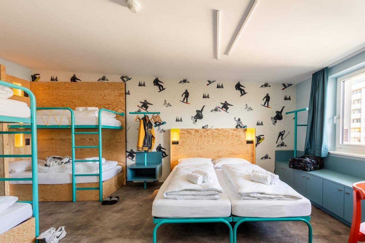 Meininger Hotel Innsbruck Zentrum Екстер'єр фото