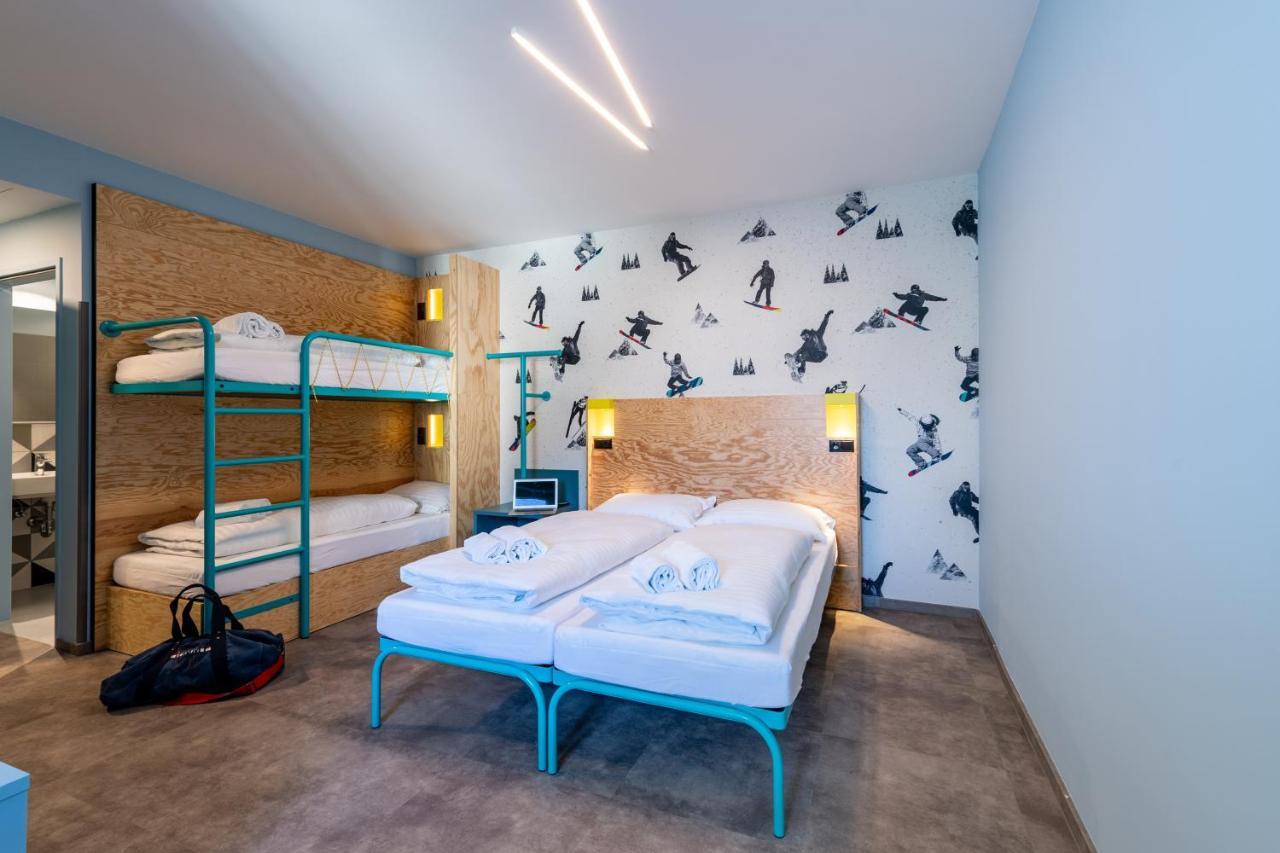 Meininger Hotel Innsbruck Zentrum Екстер'єр фото